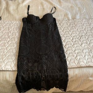 Bebe lace dress